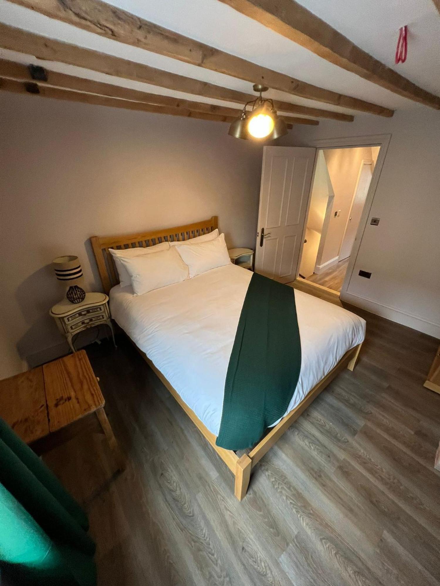 Beaumond Cross Inn Newark upon Trent エクステリア 写真