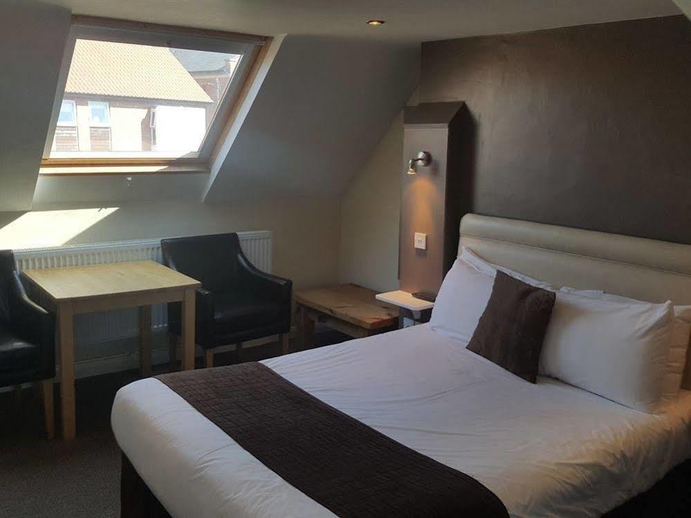 Beaumond Cross Inn Newark upon Trent エクステリア 写真